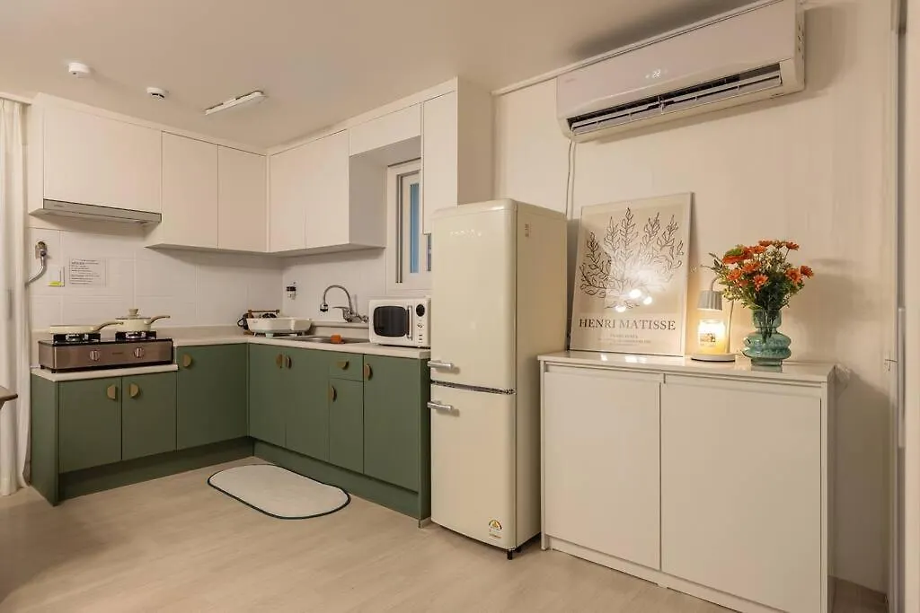 Green Stay Seoul Apartment