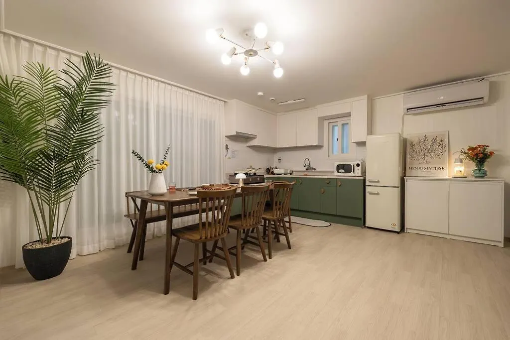 Apartment Green Stay Seoul